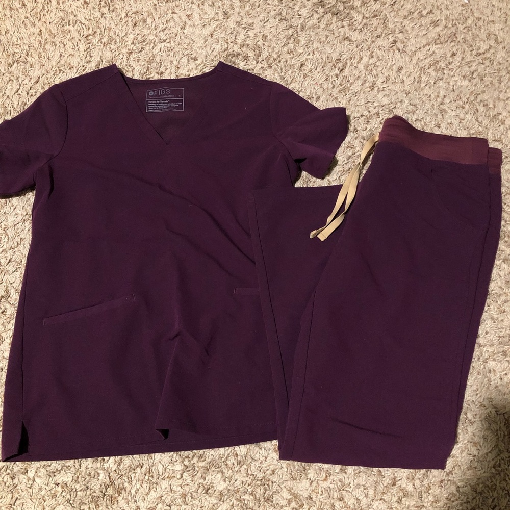 Deep purple FIGS scrubs